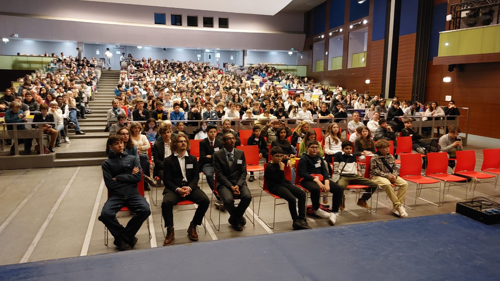 Plénière au congrès de Paris 2025