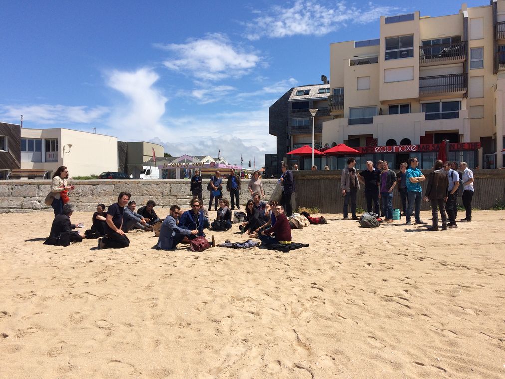 pique-nique sur la plage de La Rochelle